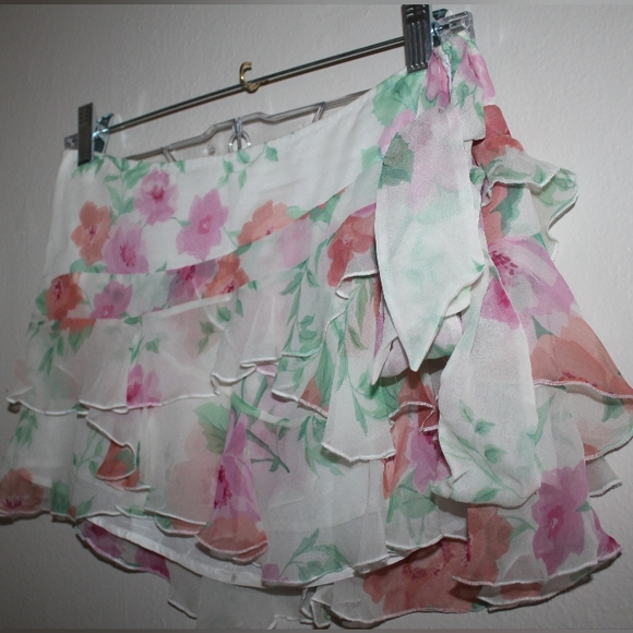 💐 NWT Vintage Abercrombie & Fitch Micro Mini Y2K Skirt Deadstock 100% Silk - Picture 2 of 16